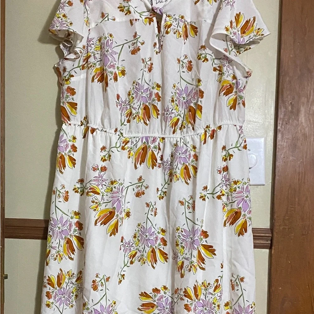 Elegant Floral Midi Dress - White with Yellow and Purple Ryan Wythe - Picture 9 of 9